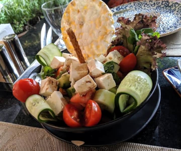 YUNAN SALATA
